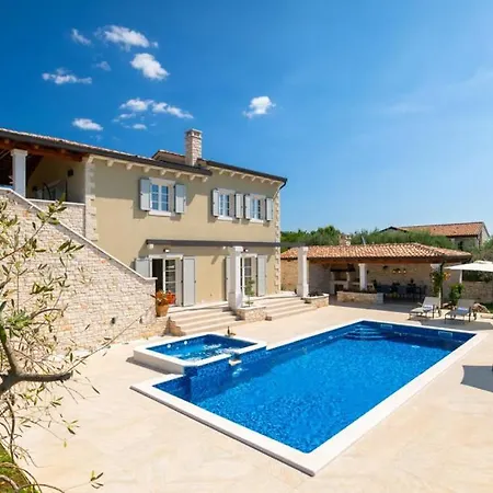 Beautiful Bel Fiore In Sv Lovrec