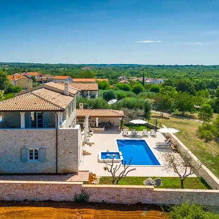 Beautiful Bel Fiore In Sv Lovrec Villa